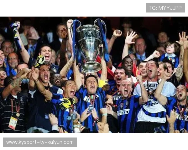 莱奥中路推射AC米兰再下一城